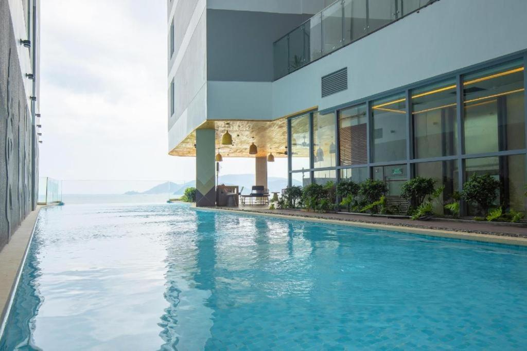 Luxury Seaview Panorama Nha Trang By Luna Exterior photo